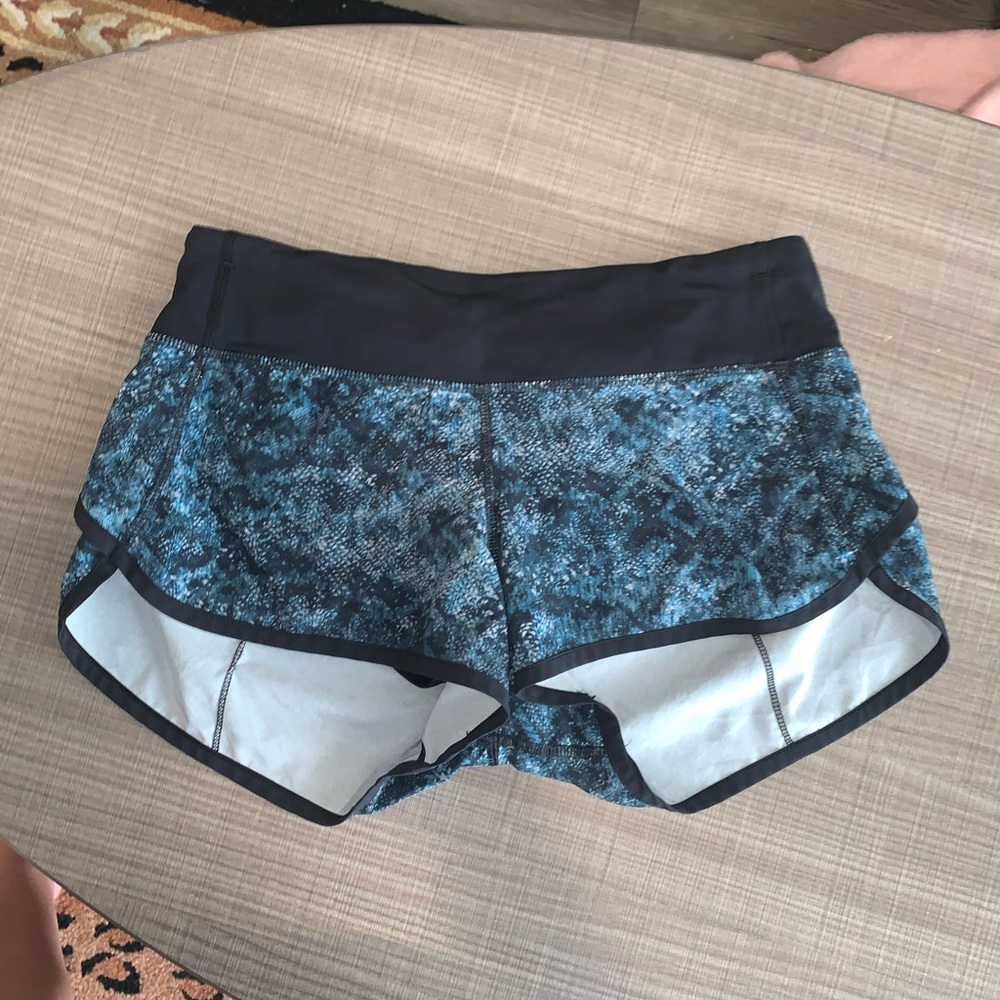 LULULEMON SPEED UP SHORTS